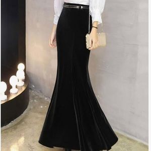 Black Velvet Maxi Mermaid Skirt